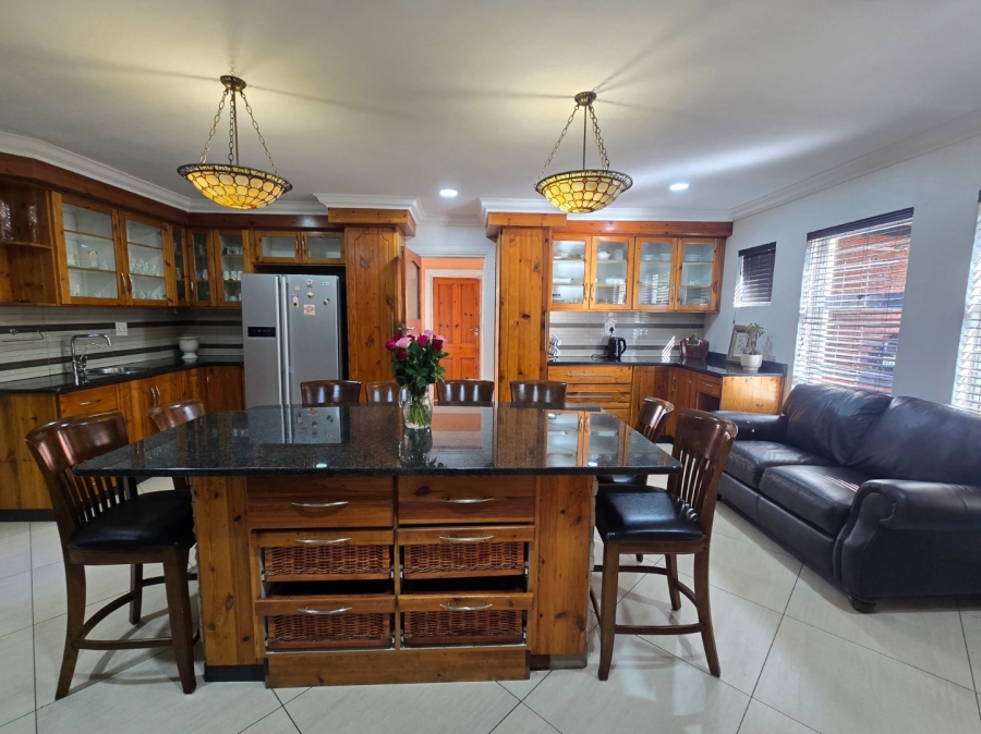 4 Bedroom Property for Sale in Helicon Heights Free State